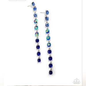 Paparazzi Opulent Ombré - Blue - Ombre' Light blue  Rhinestones - Post Earrings